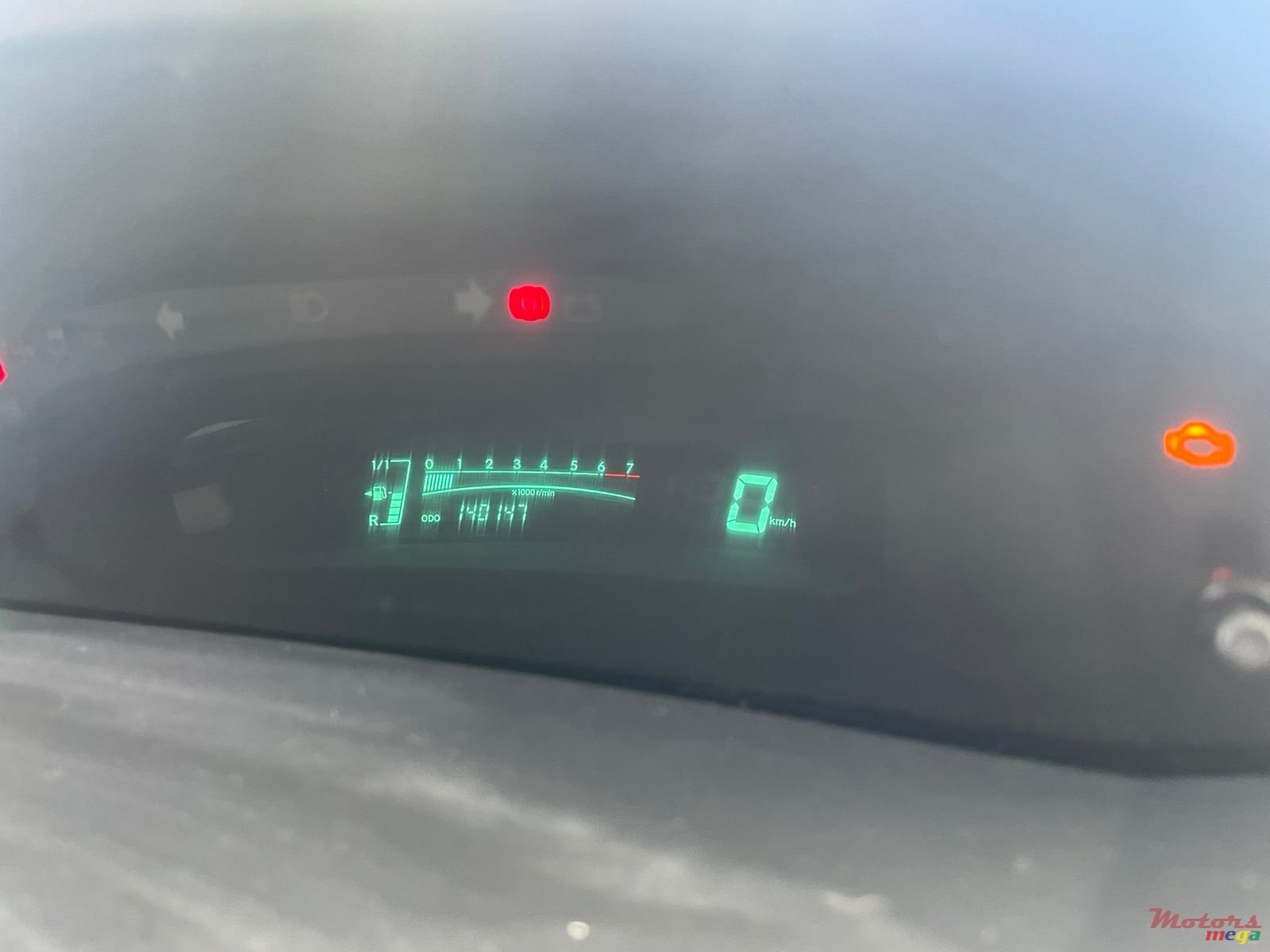 2010' Toyota Yaris photo #6