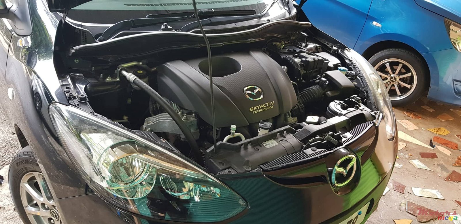 2014' Mazda Demio photo #3