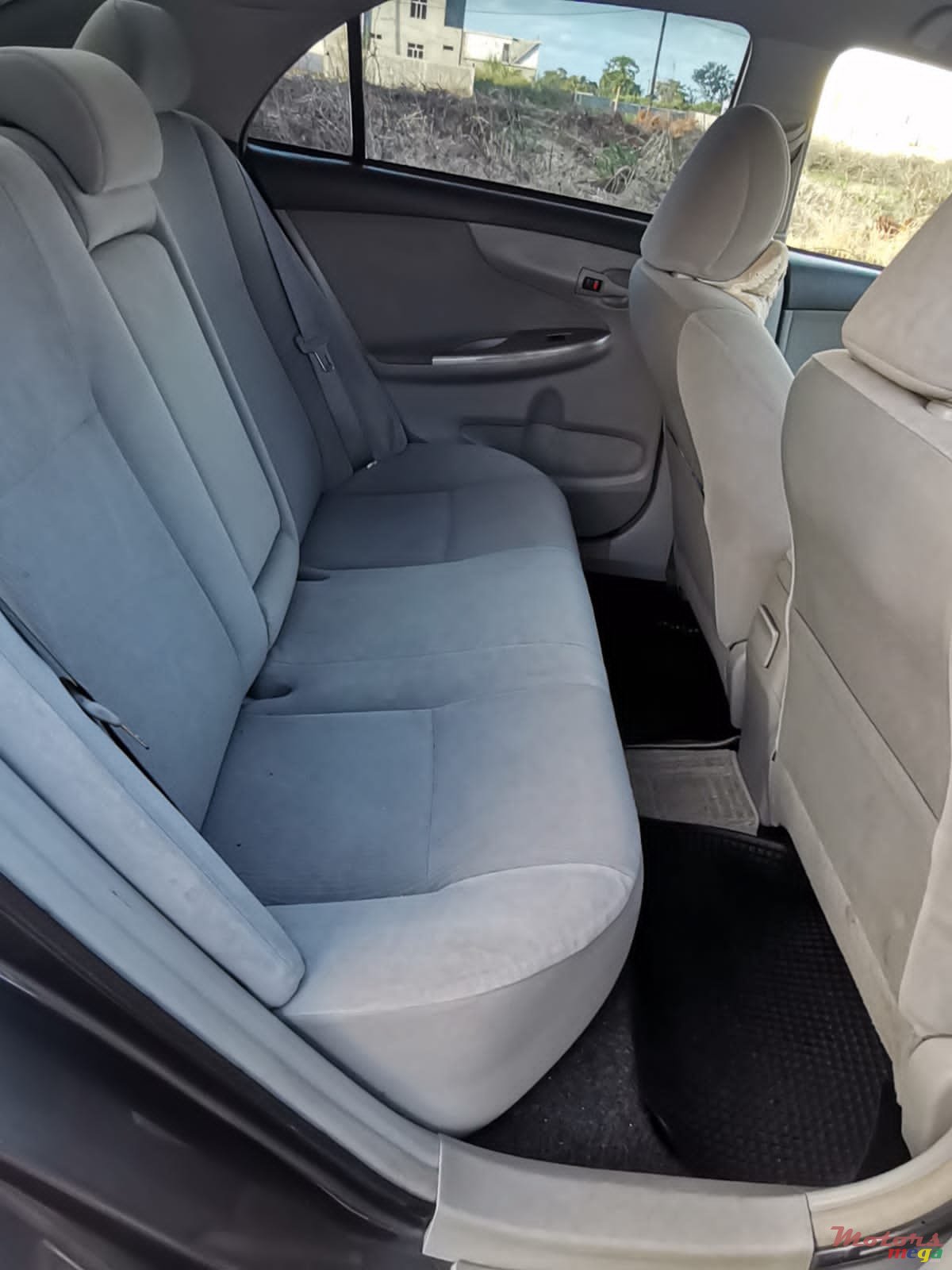 2012' Toyota Corolla photo #3