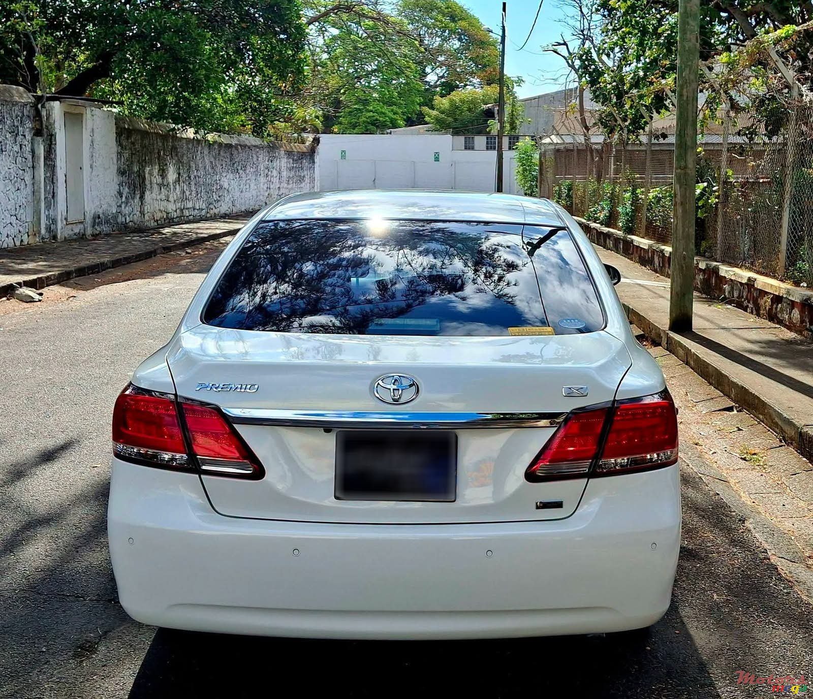 2021' Toyota Premio photo #5