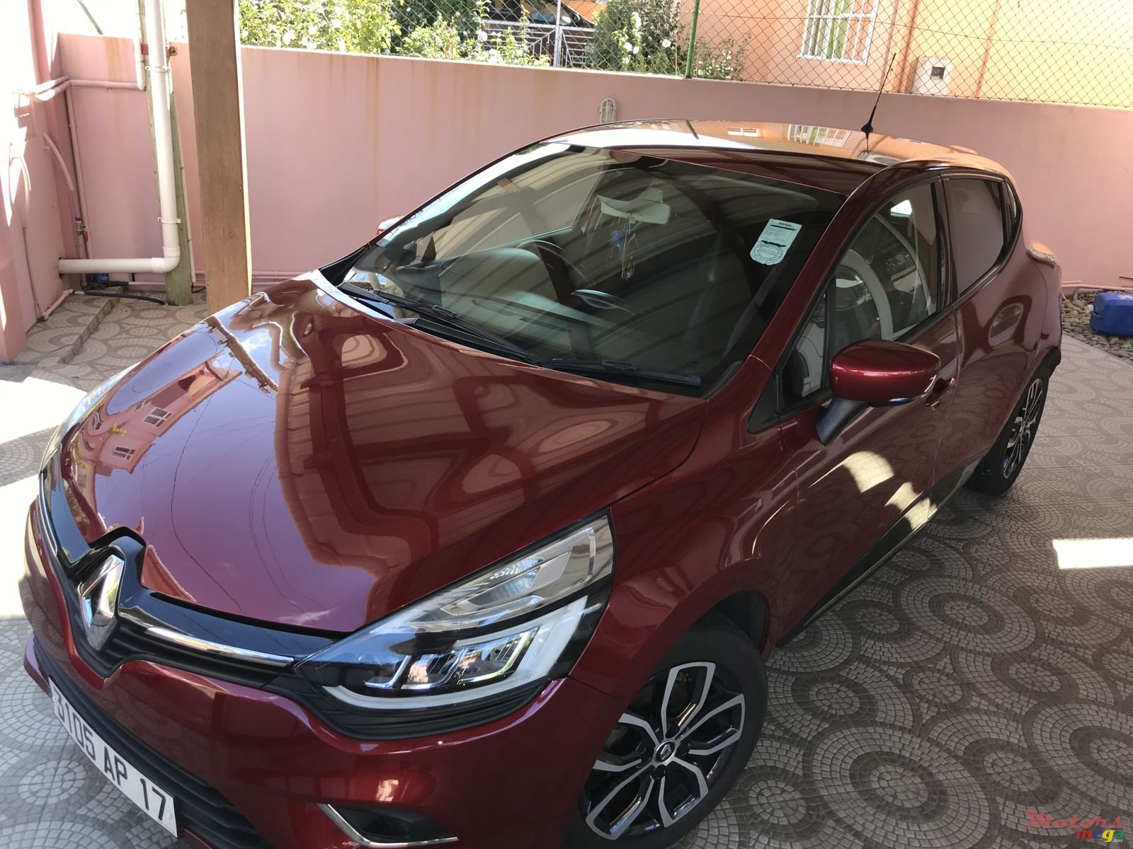 2017' Renault Clio photo #6