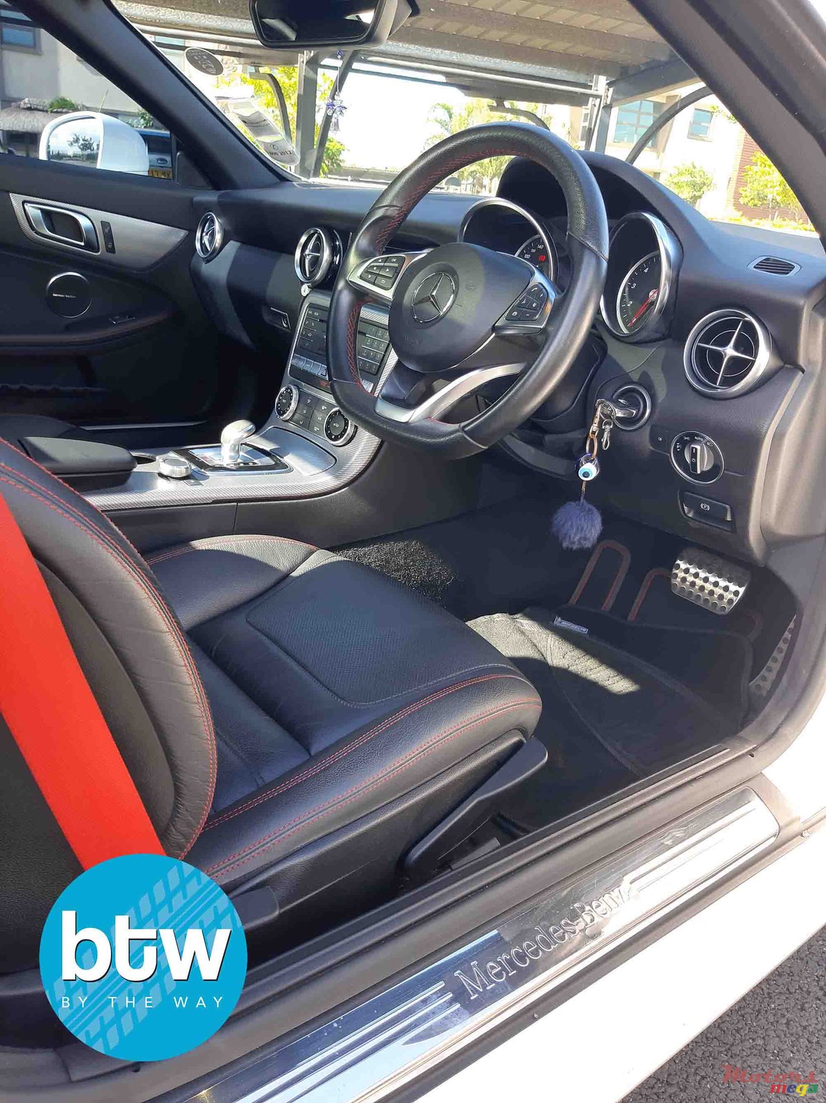 2018' Mercedes-Benz SL-Class photo #4