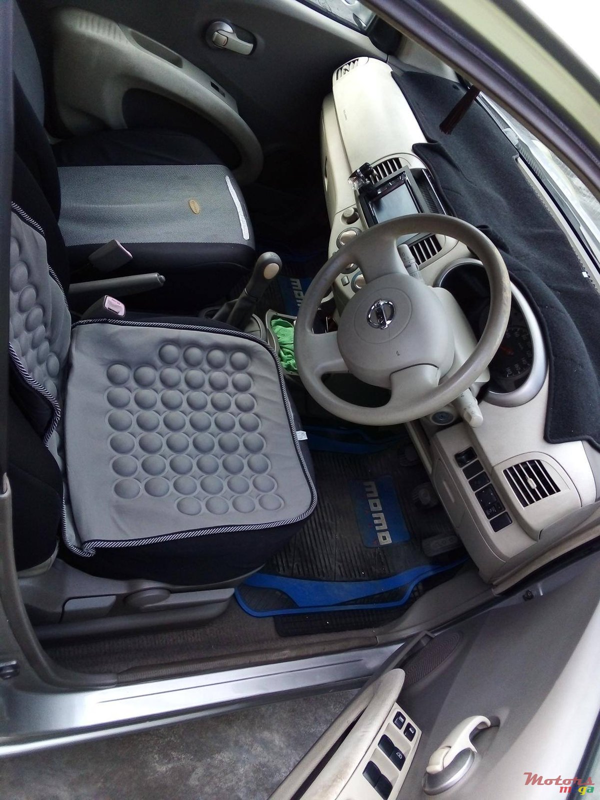 2005' Nissan March photo #5