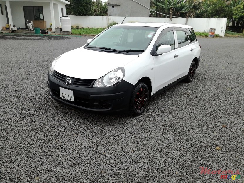 2012' Nissan Wingroad AD-Type Auto 1.5L JAPAN photo #2