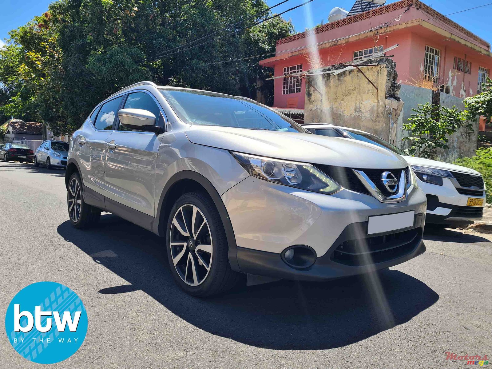 2015' Nissan Qashqai photo #1