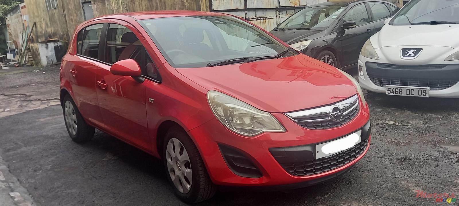 2013' Opel Corsa photo #1