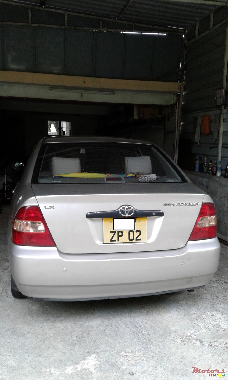 2002' Toyota Corolla photo #1