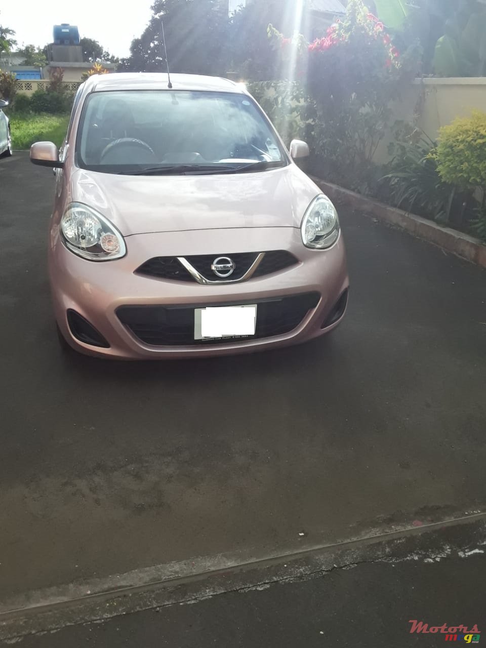 2015' Nissan March photo #1