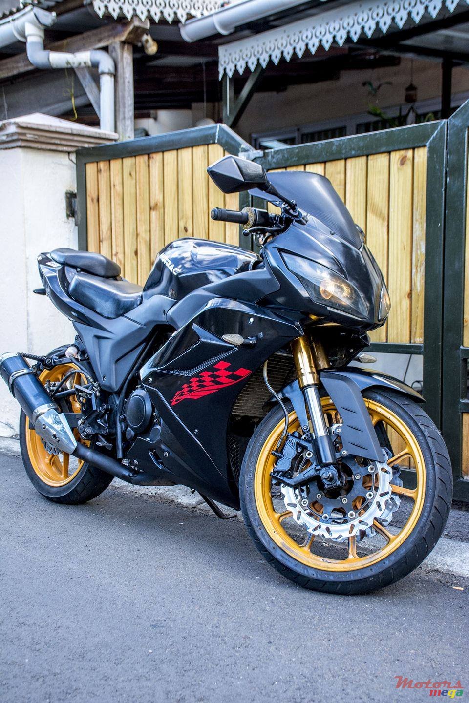 2013' Motrac 250cc photo #2