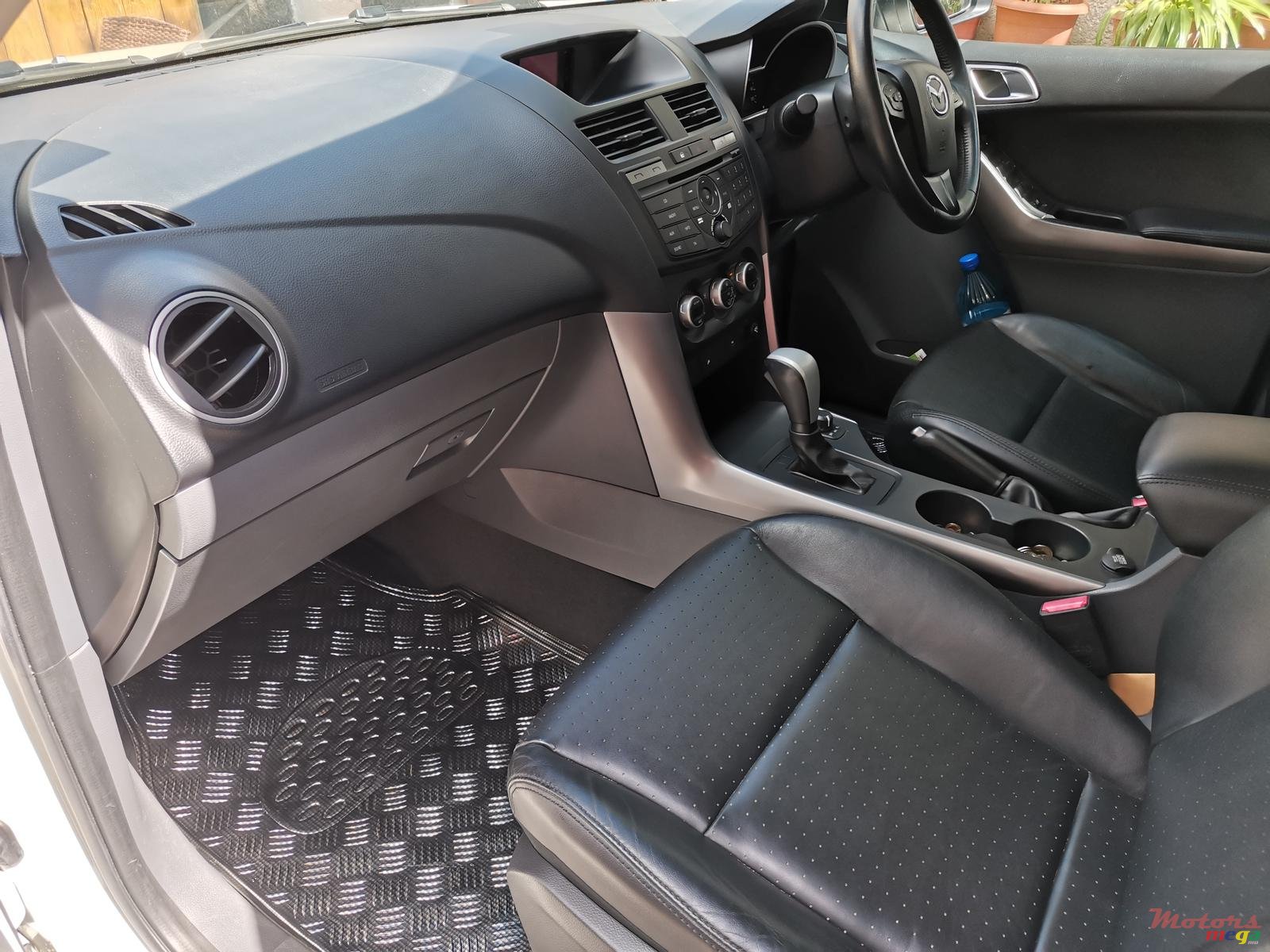 2016' Mazda BT50 photo #1