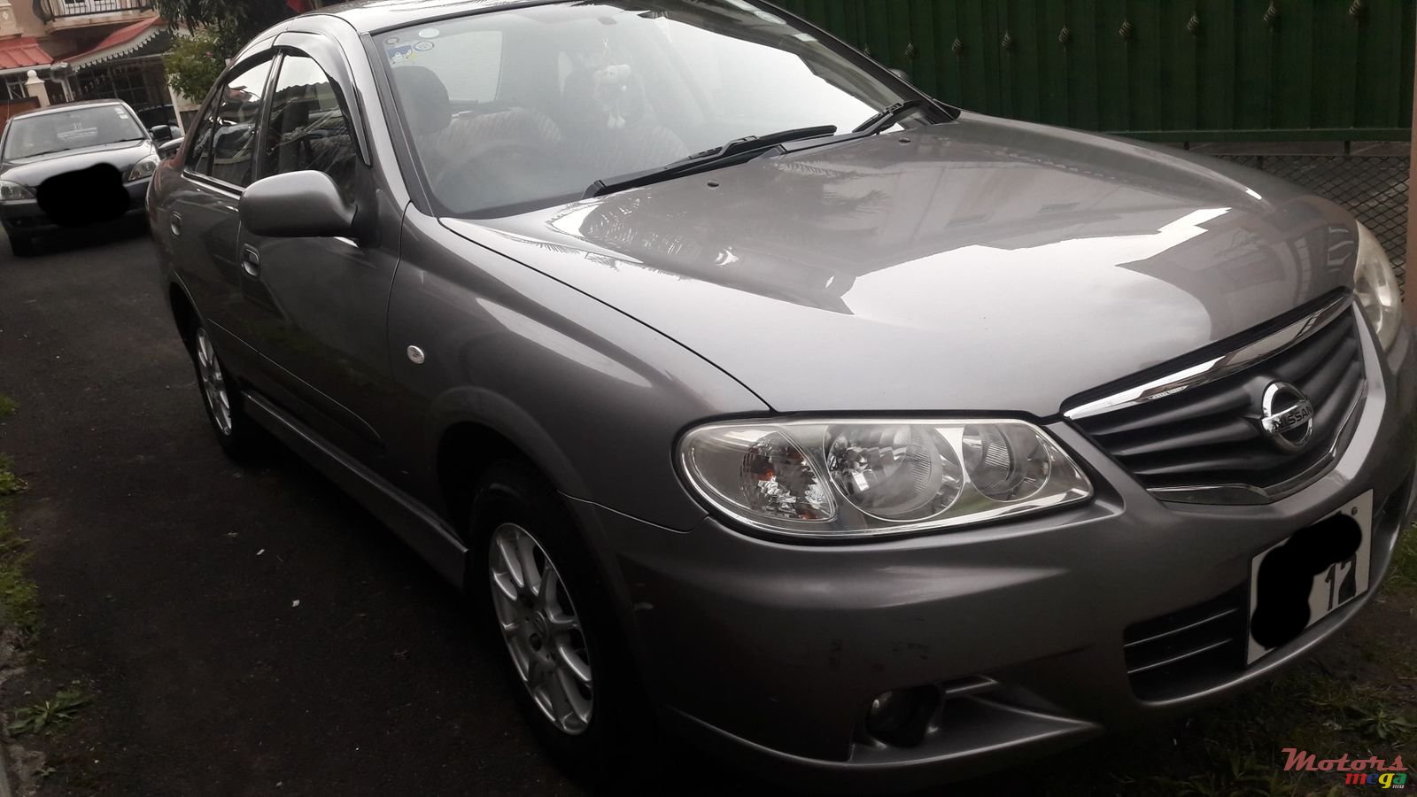 2012' Nissan Sunny photo #4