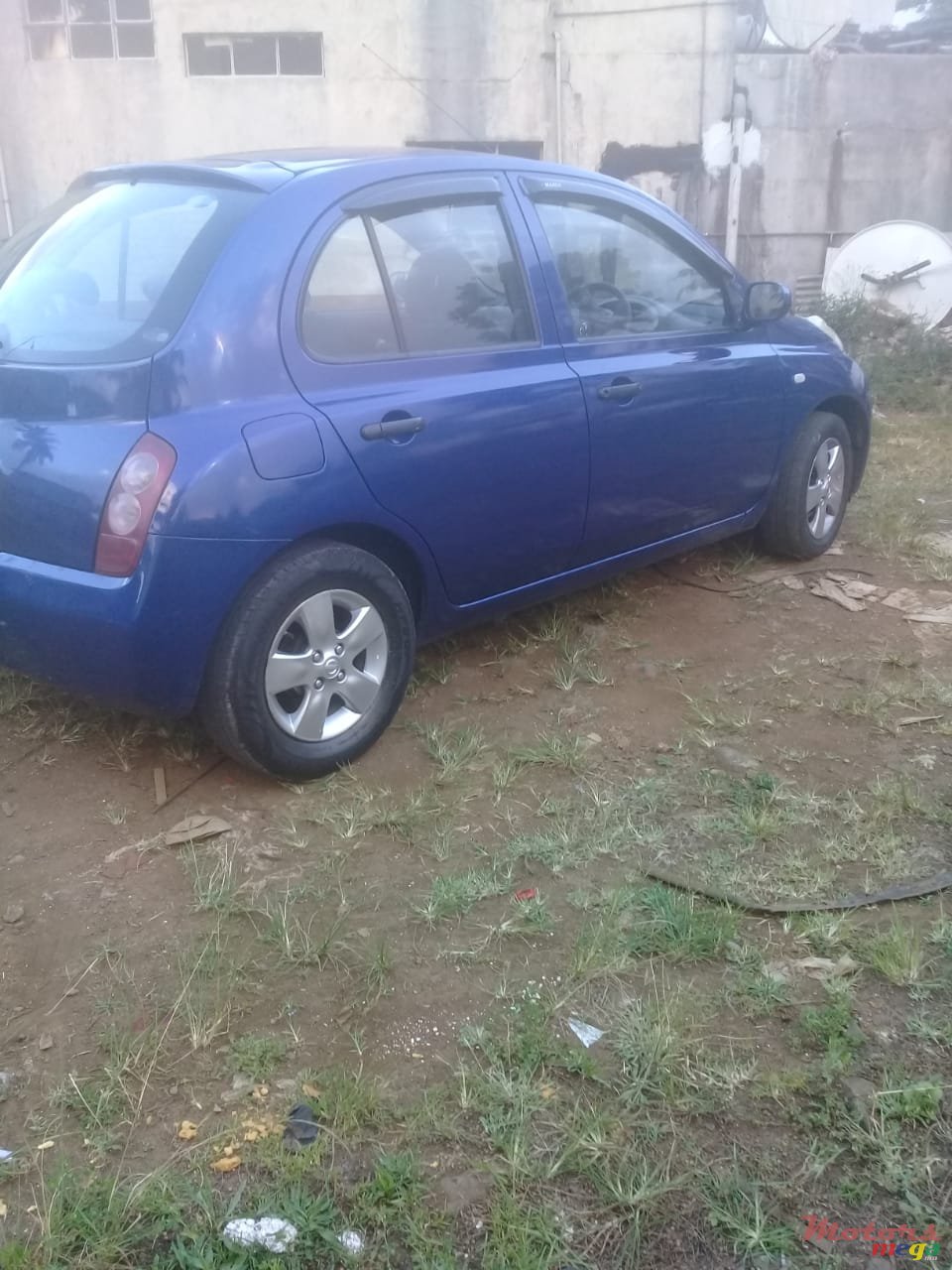 2003' Nissan March photo #1