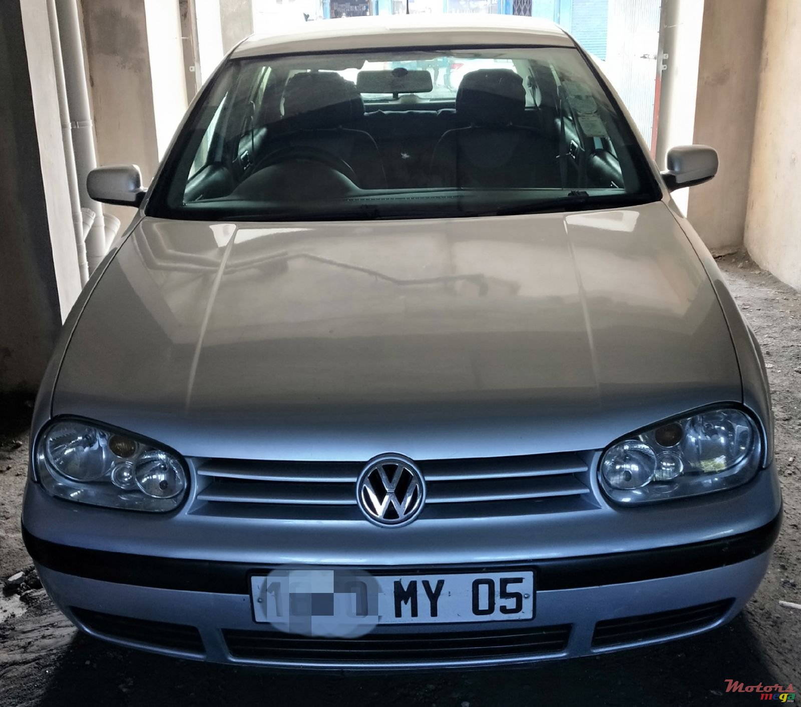 2005' Volkswagen Golf IV photo #2