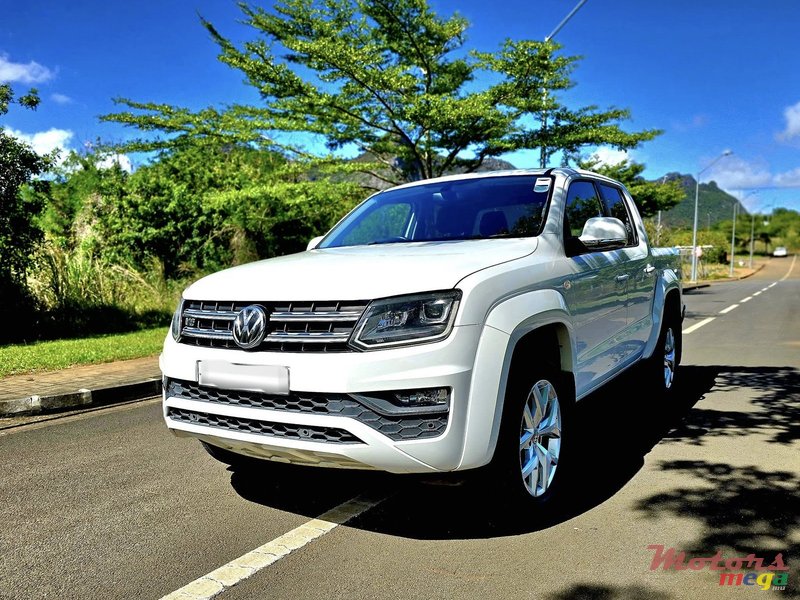 2018' Volkswagen Amarok photo #2