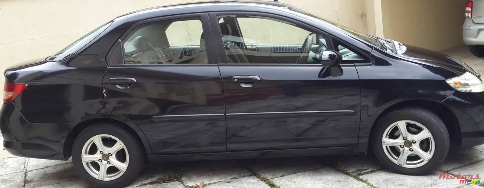 2004' Honda City photo #3