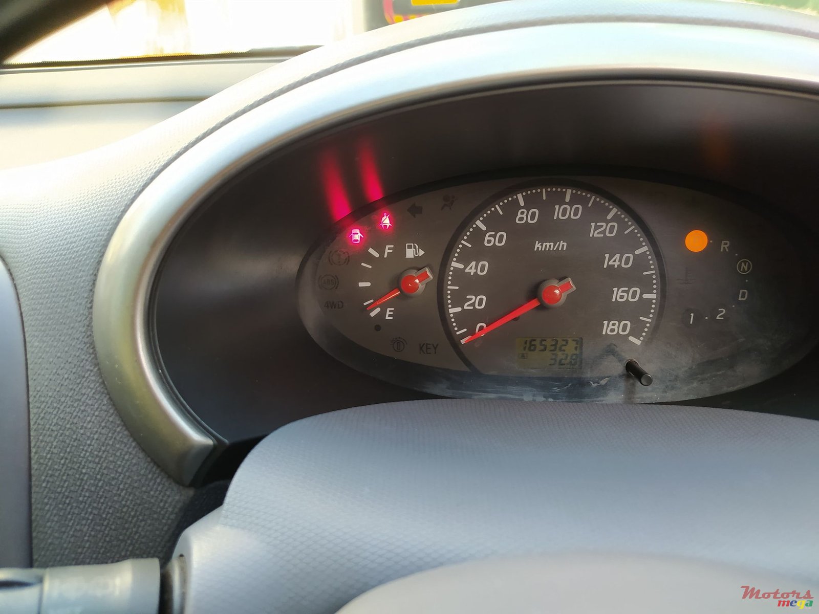 2002' Nissan March photo #3