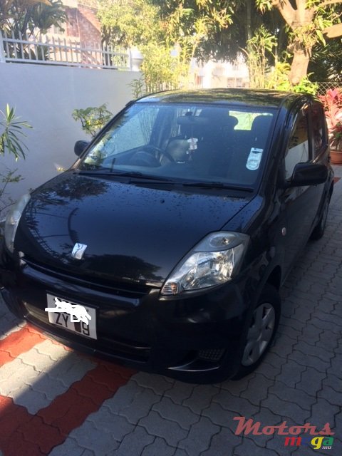 2009' Toyota photo #2