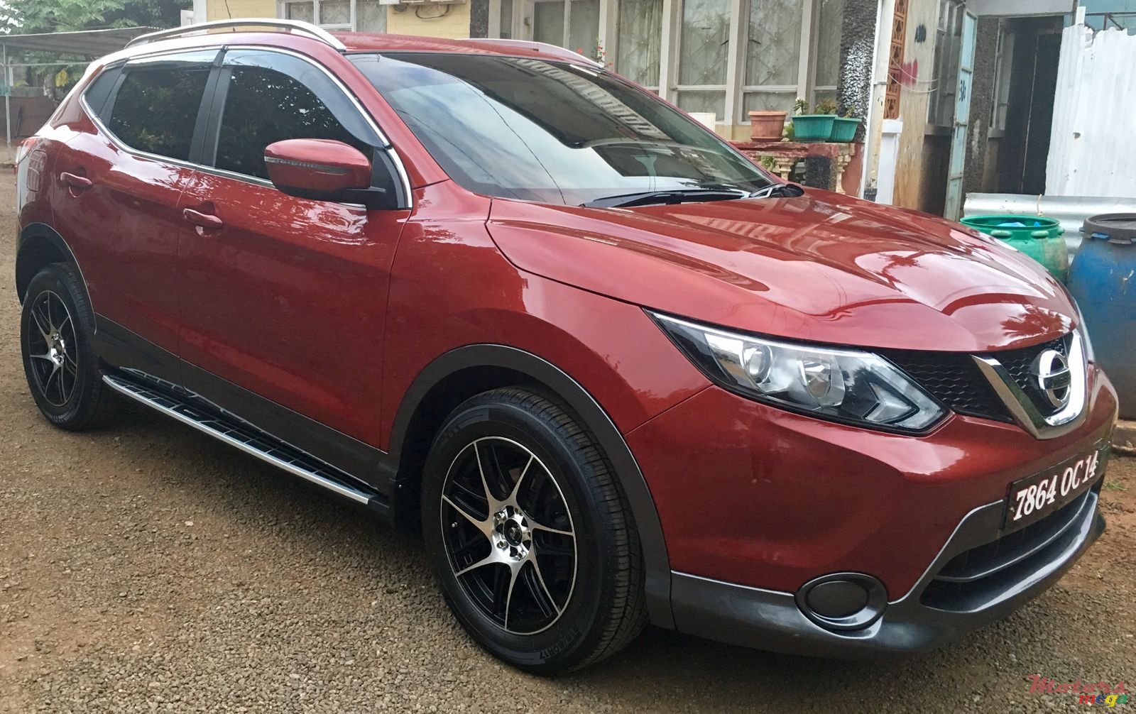 2014' Nissan Qashqai photo #3