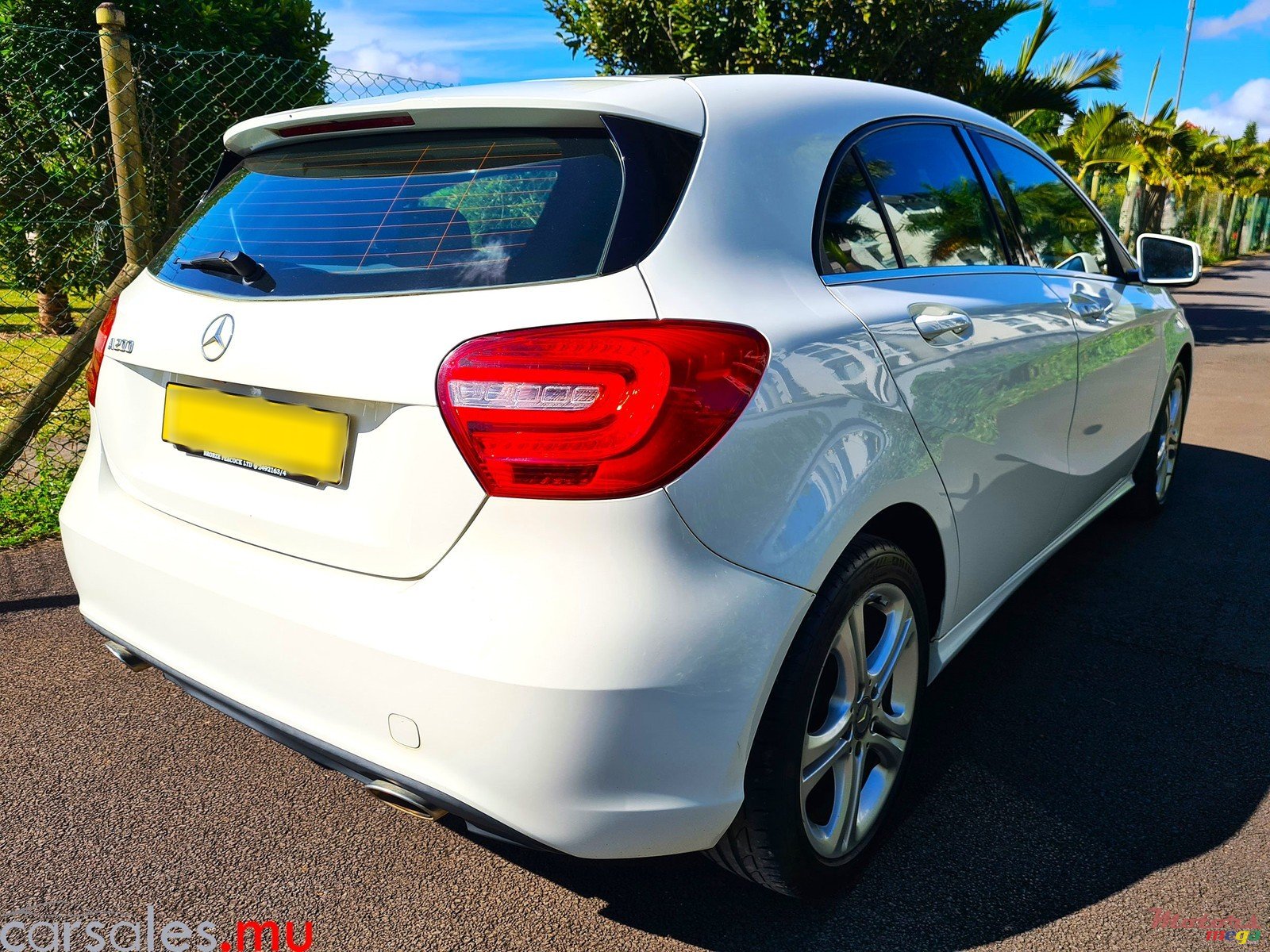 2014' Mercedes-Benz A 200 Urban Line photo #4