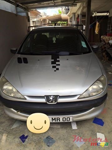 2000' Peugeot 206 photo #3