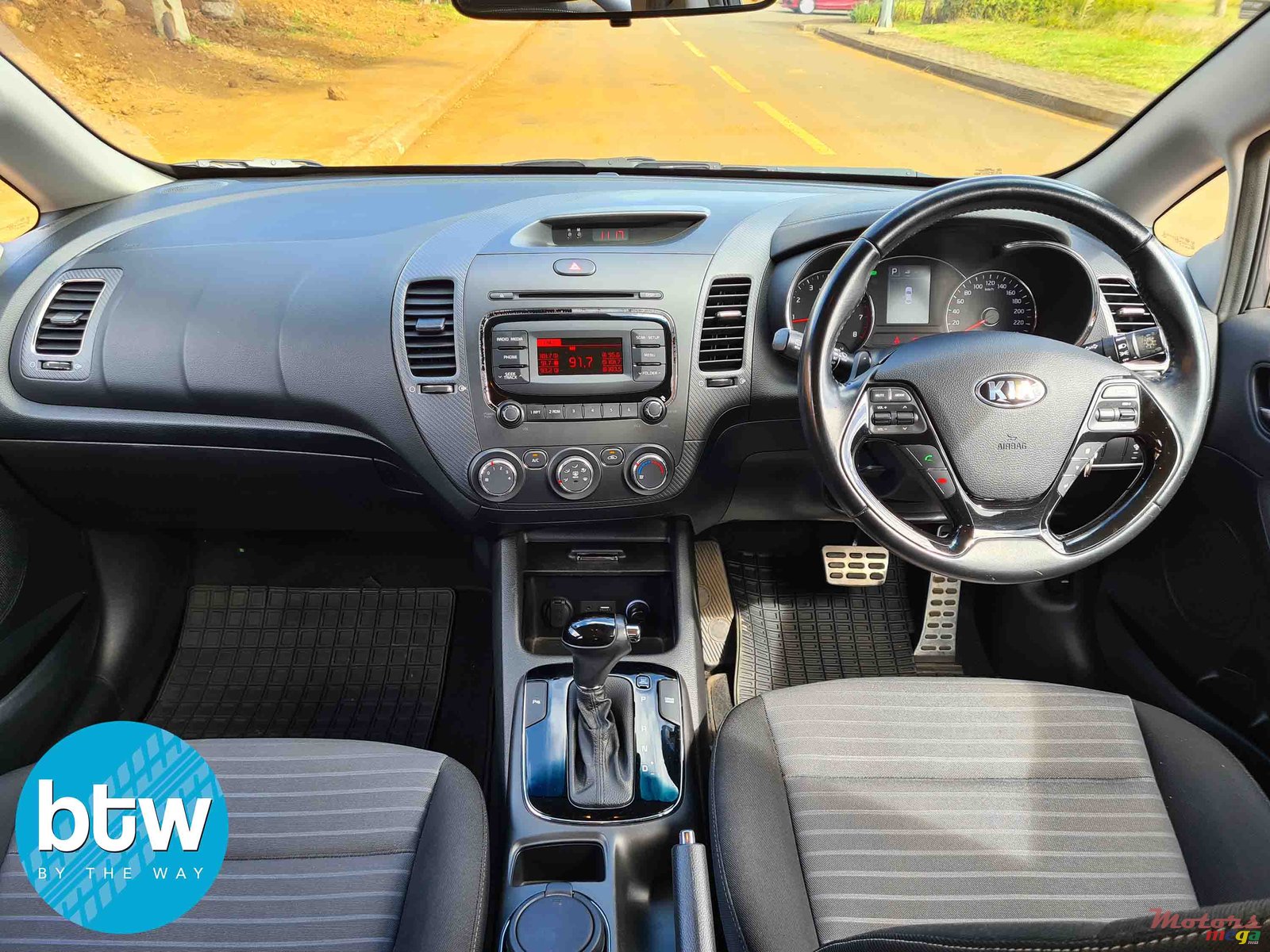 2016' Kia Cerato photo #6