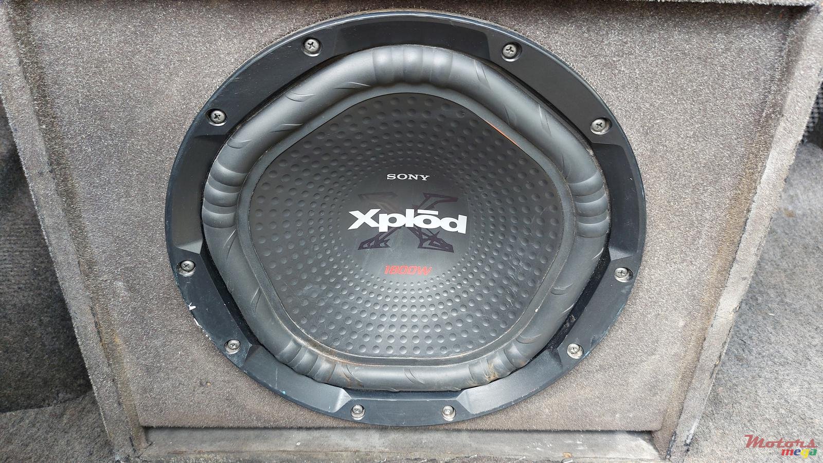 2003' Nissan Sunny photo #2