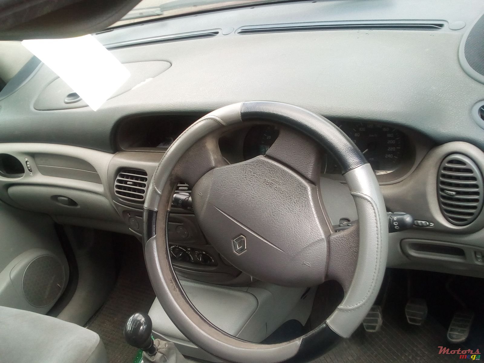 2000' Renault Megane Scenic photo #2