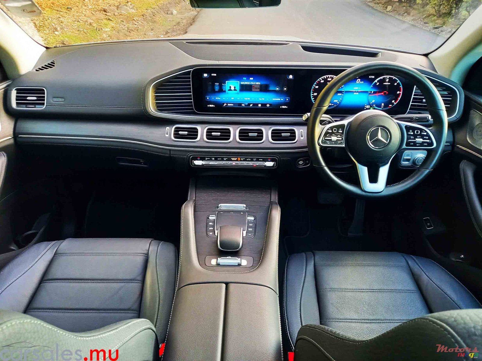 2022' Mercedes-Benz GLE 350 d 4Matic photo #7