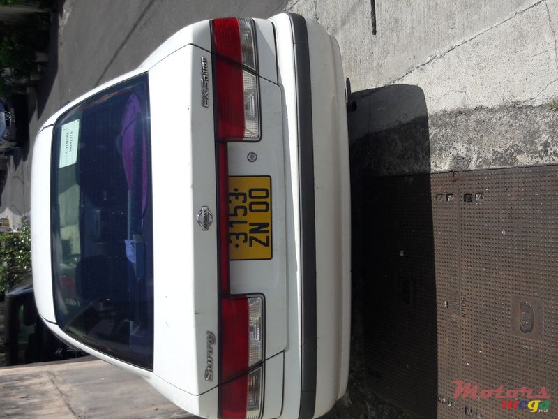 2000' Nissan Sunny b15 white photo #2