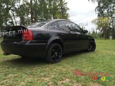 1999' Volkswagen Passat photo #5