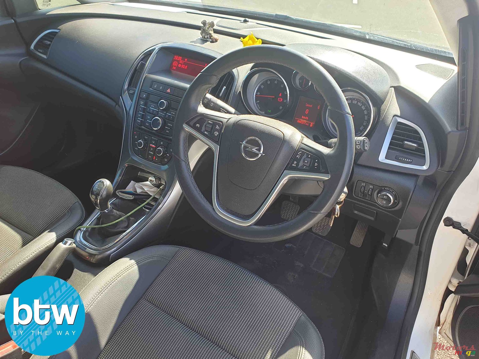 2014' Opel Astra 1.4 Turbo photo #7