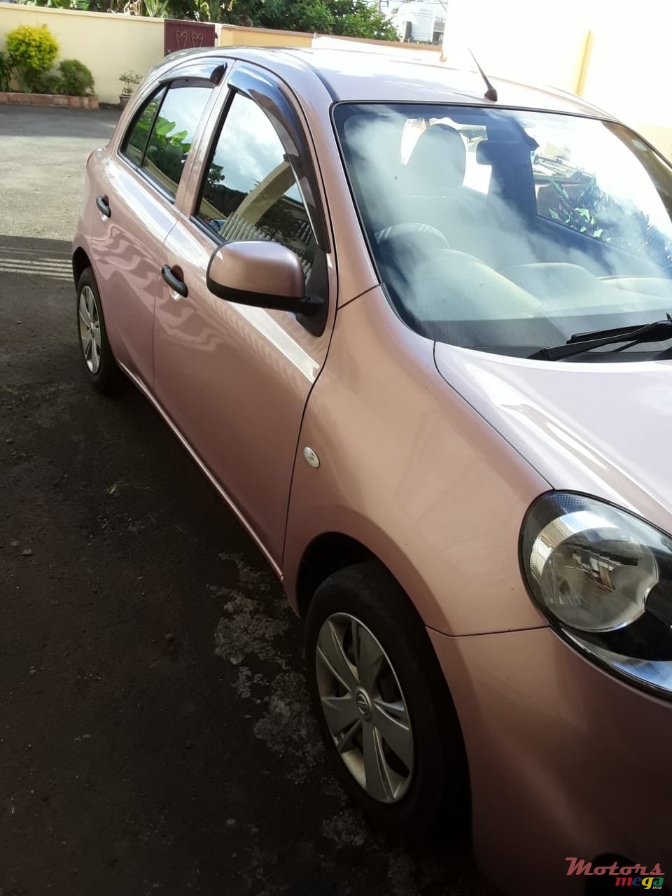 2015' Nissan March photo #3