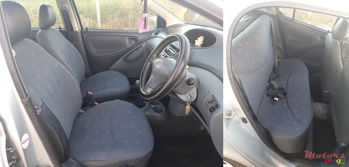 2001' Toyota Vitz photo #3