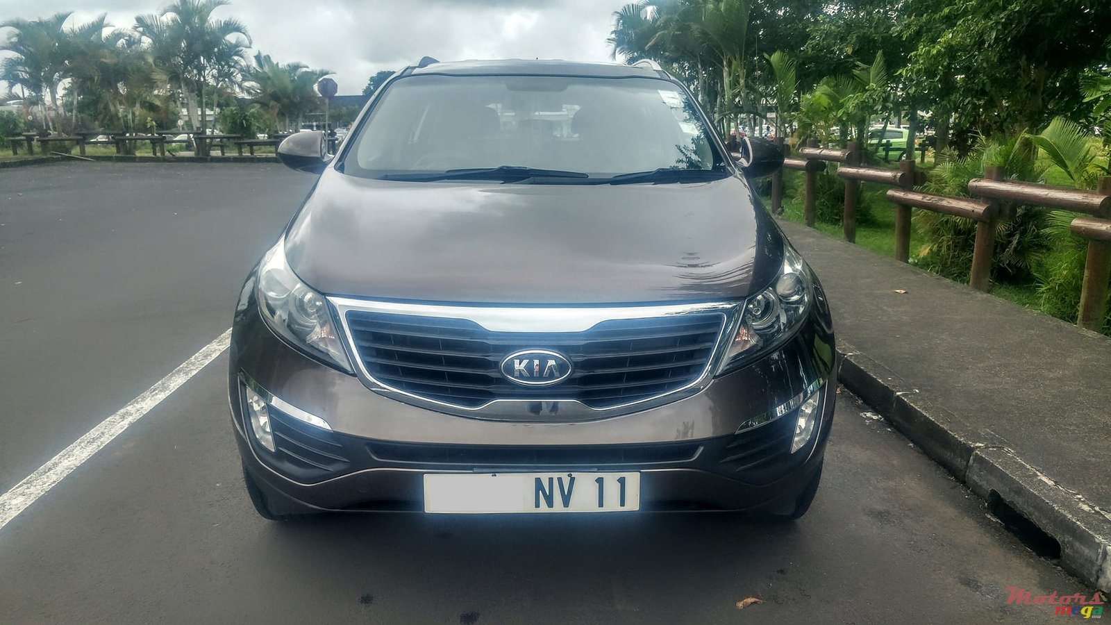 2011' Kia Sportage photo #3