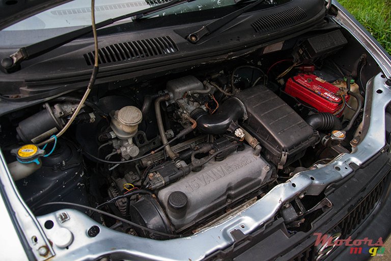 2004' Suzuki Wagon R photo #3