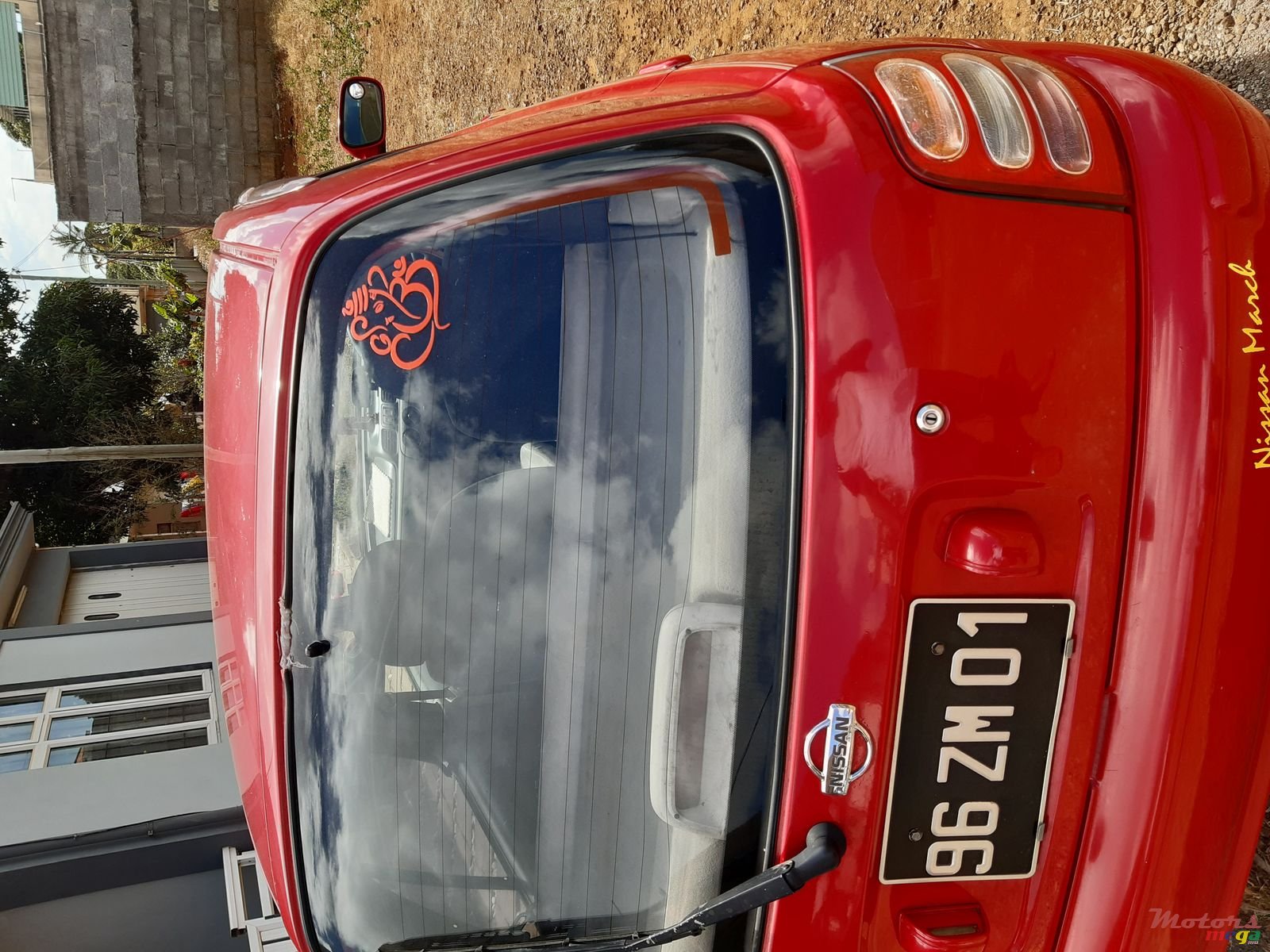 2001' Nissan March photo #1