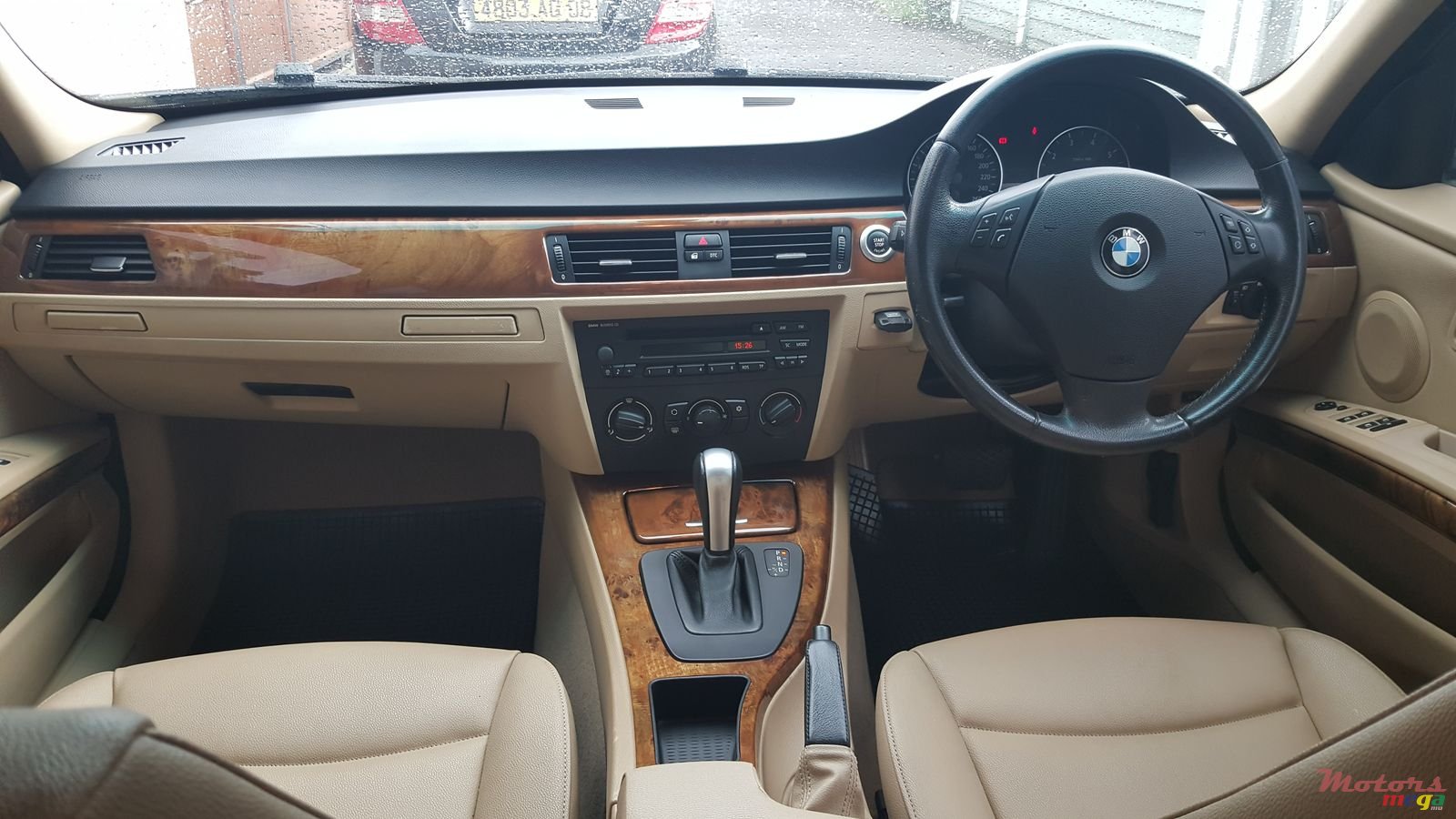 2006' BMW 320I photo #4