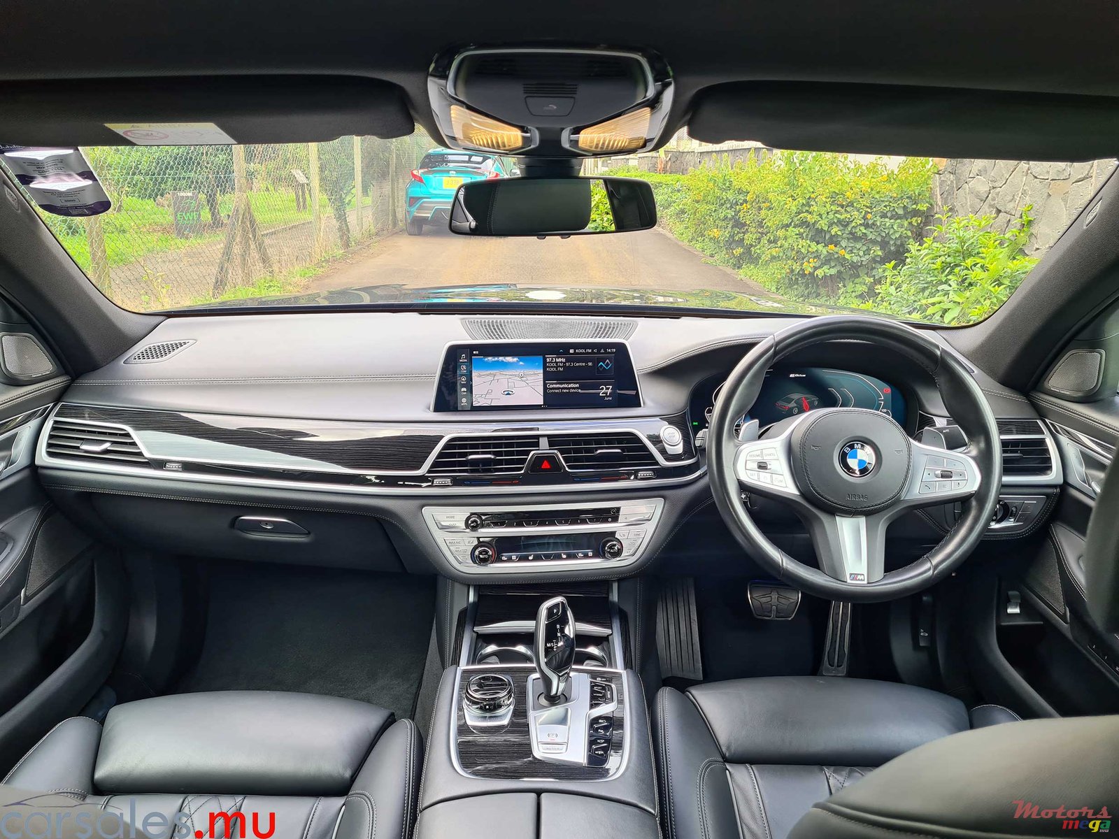 2019' BMW 745 e MSport Line photo #6