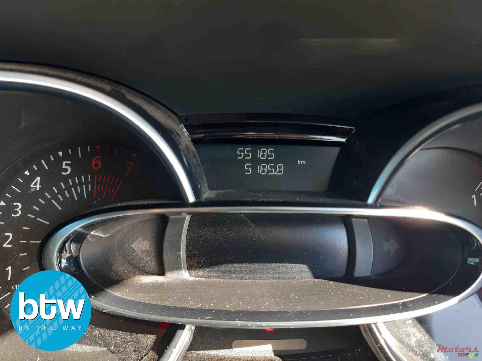 2017' Renault Clio 4 Zen Turbo photo #7