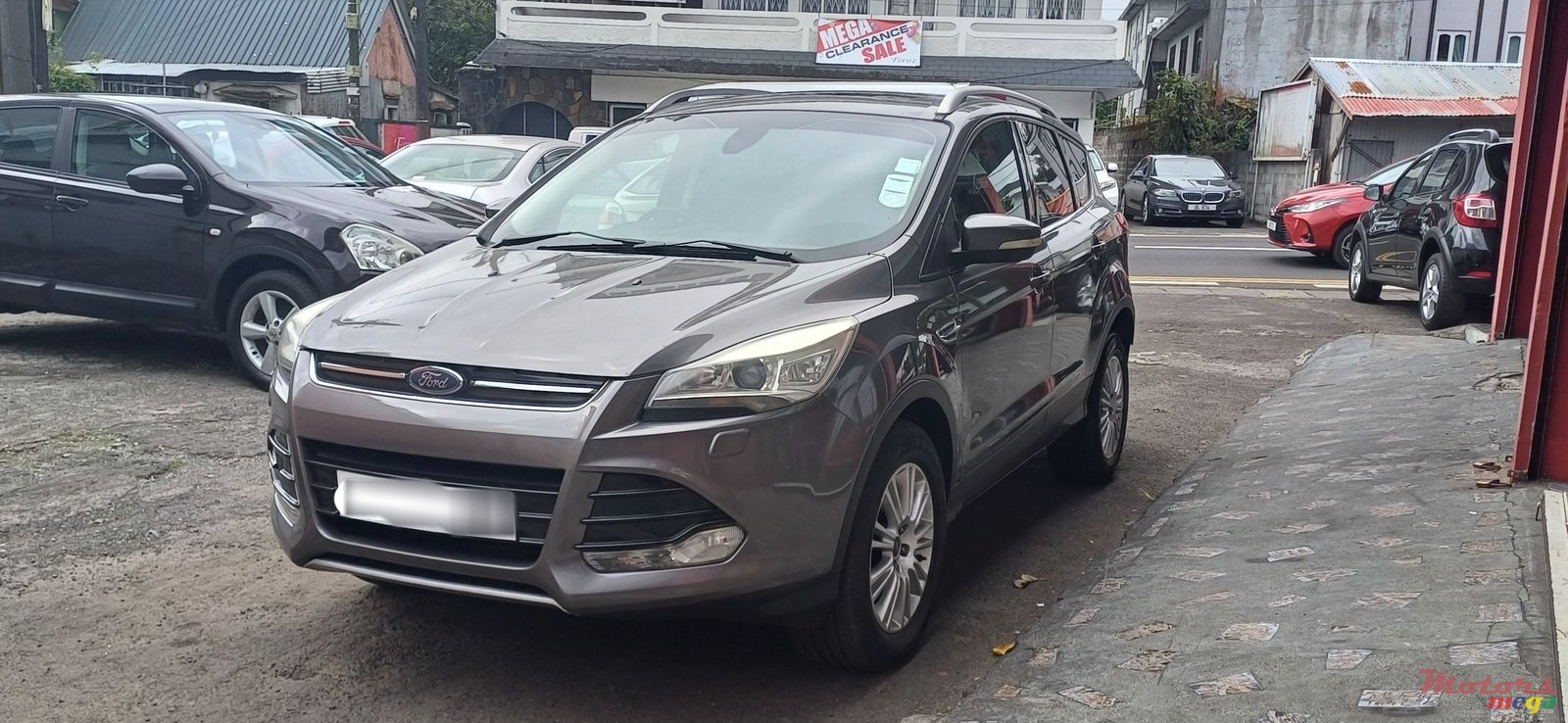 2013' Ford Kuga photo #2