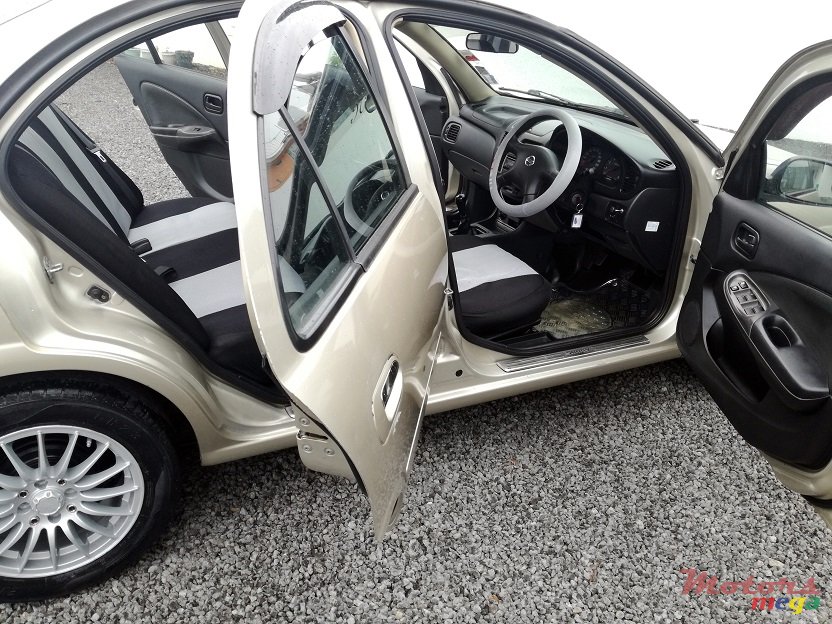 2003' Nissan Sunny N17 ZS 03 Manual 1.6L JAPAN photo #3