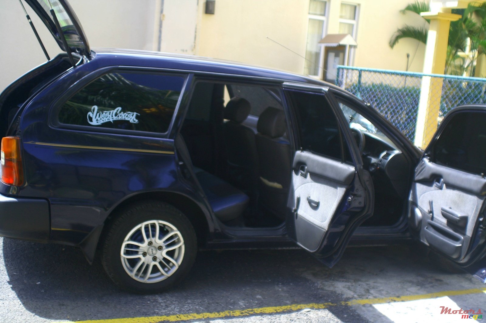 1992' Toyota Corolla EE105 photo #3