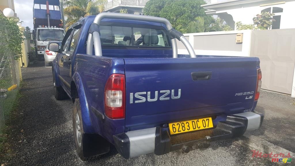 2007' Isuzu D-Max none photo #4