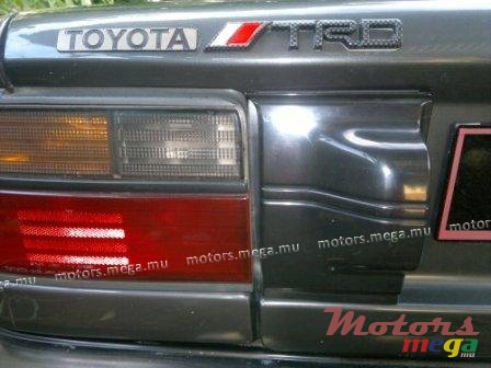 1992' Toyota photo #4