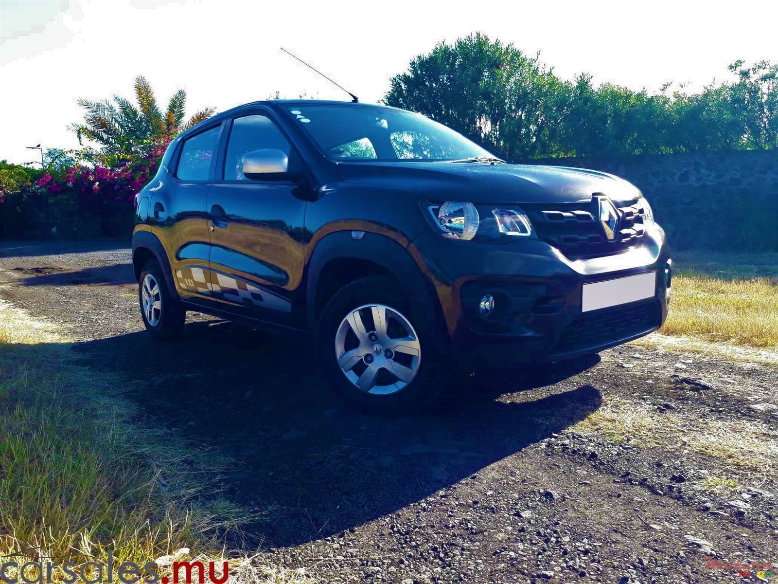 2018' Renault Kwid 0.8 RXT photo #2