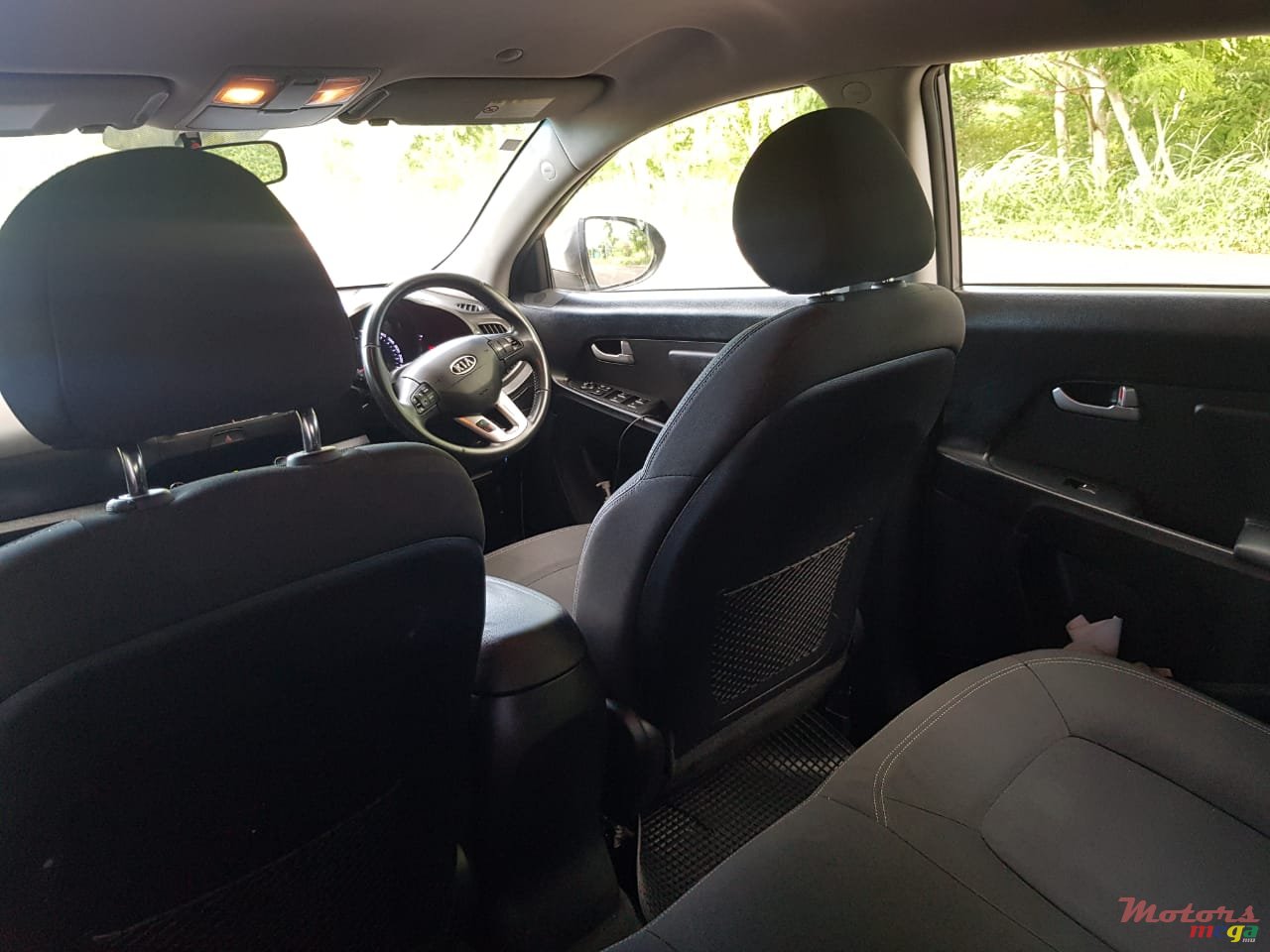 2012' Kia Sportage photo #5