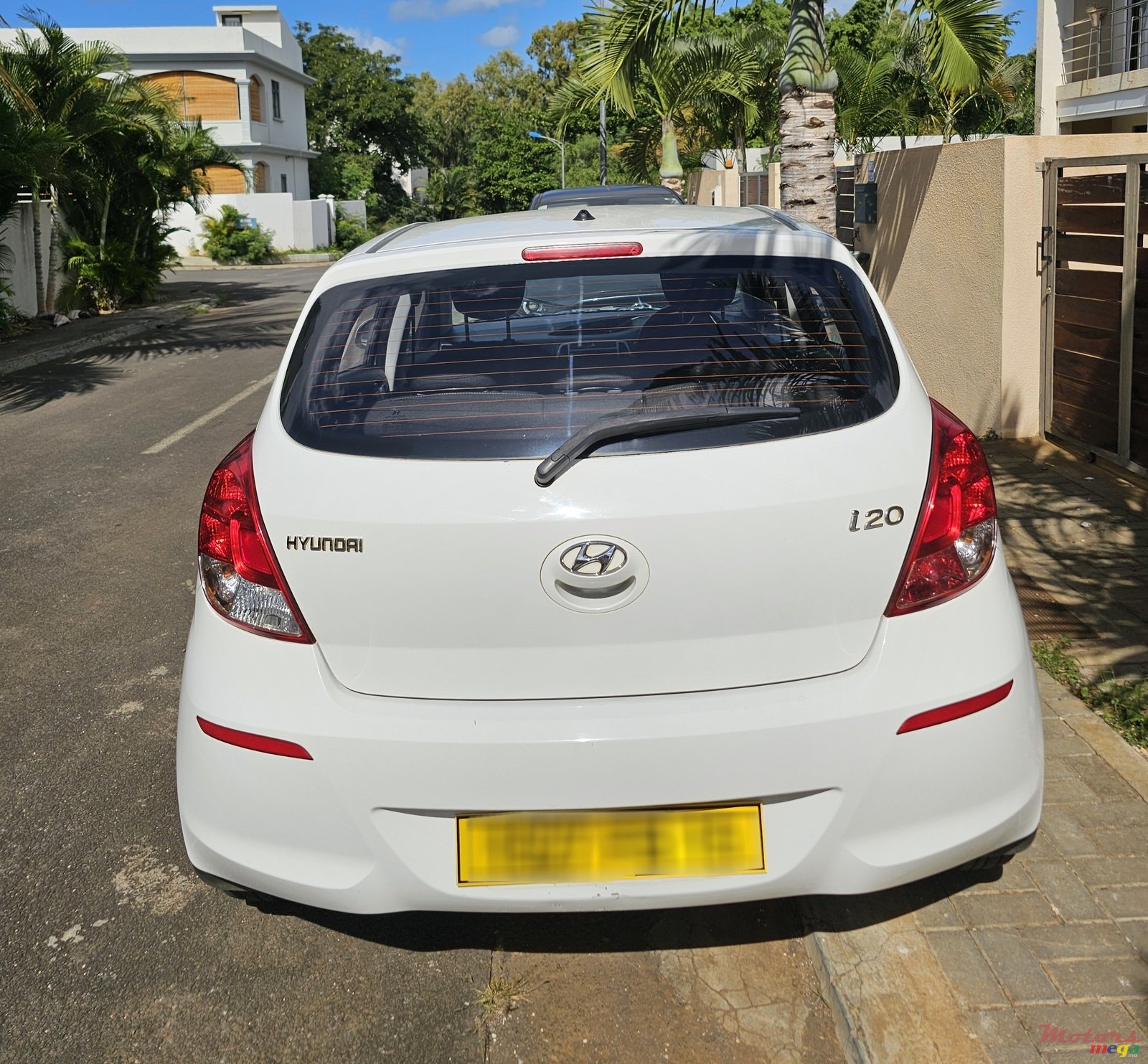 2015' Hyundai i20 photo #3