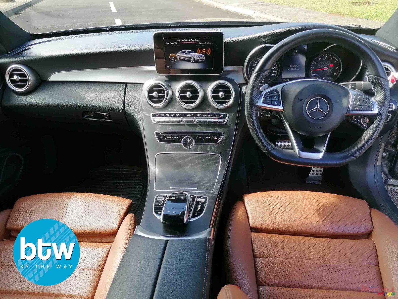 2017' Mercedes-Benz C-Class photo #6