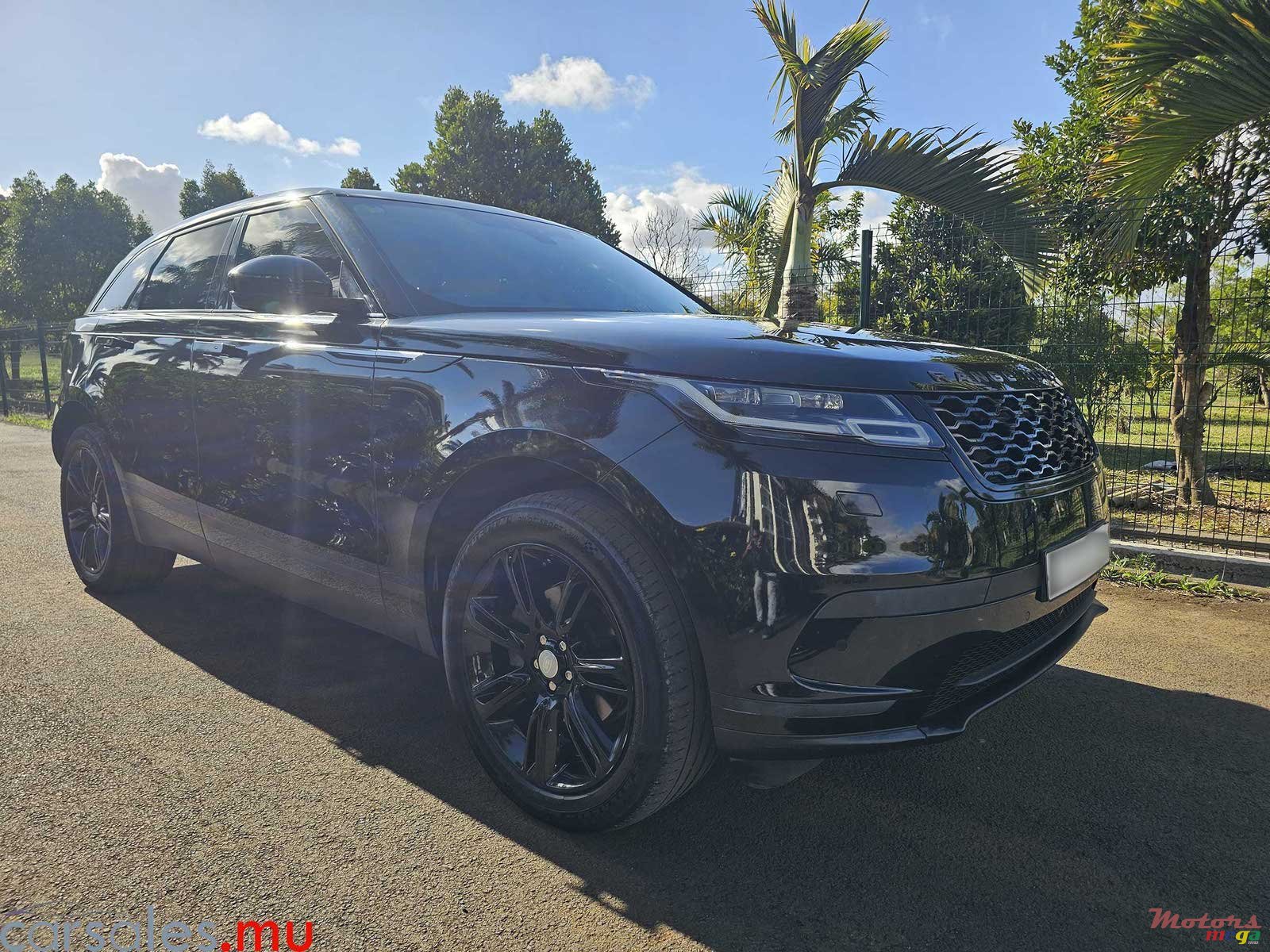 2019' Land Rover Range Rover Velar P250 S photo #1