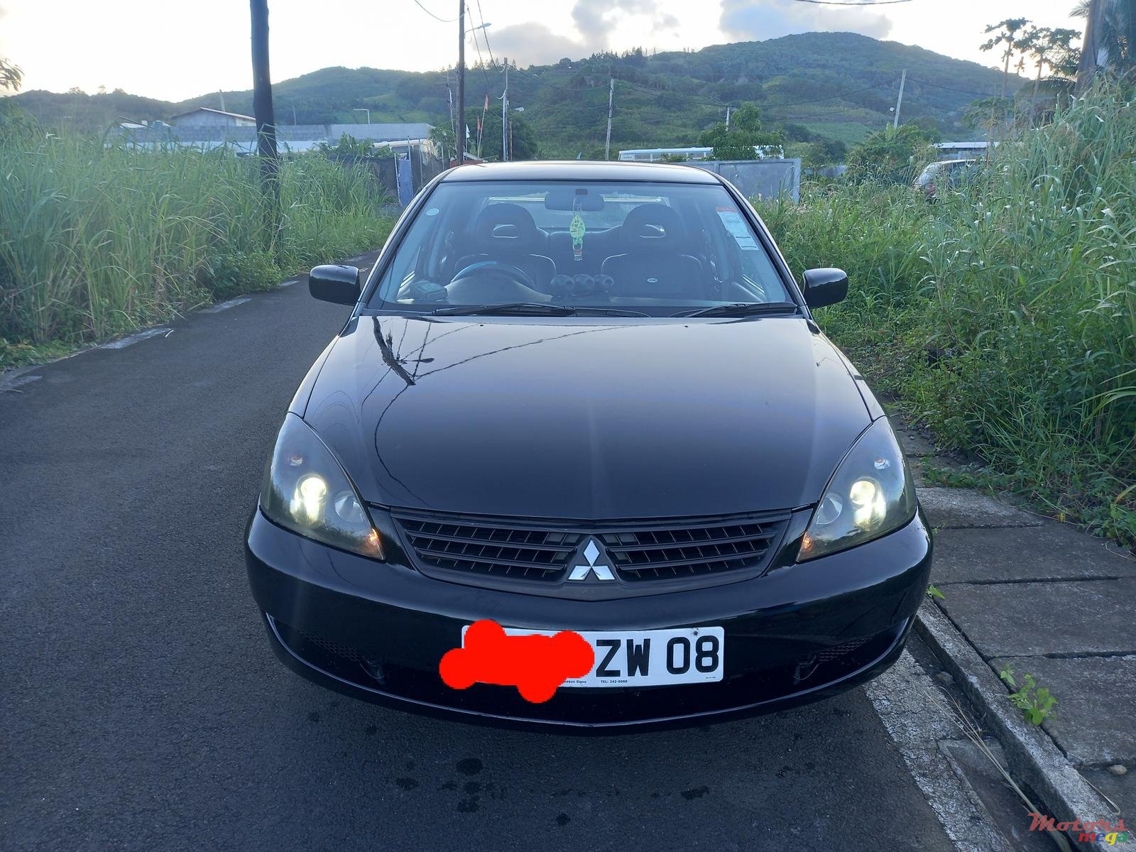 2008' Mitsubishi Lancer photo #6